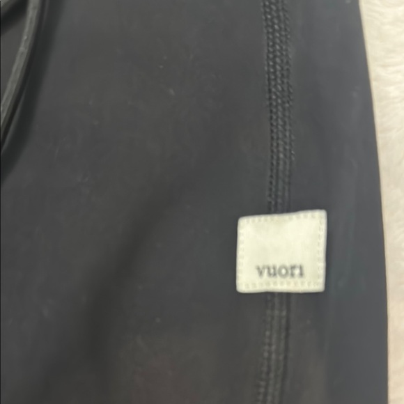 Vuori black Active Leggings - Picture 4 of 5